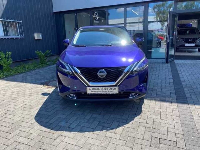 Nissan Qashqai (2022) N-CONNECTA 1.3 DIG-T MHEV 140PS MT Winter-P Business-P Tech-P-MT HUD