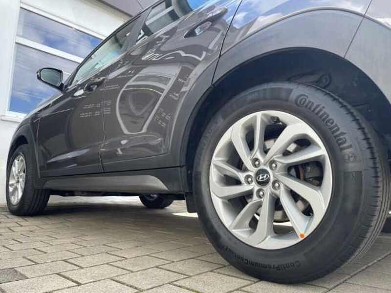 Hyundai TUCSON Style SHZ Temp Sitzheizung hinten LenkradHZG Mehrzonenklima Verkehrszeichenerk.