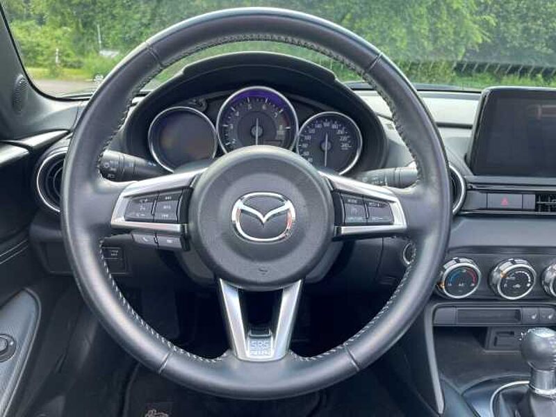 Mazda MX-5 Selection SHZ Apple CarPlay Bose Temp Leder Klimaautom Verkehrszeichenerk. Notbr