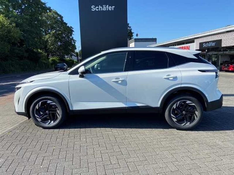 Nissan Qashqai (2024) N-CONNECTA 1.3 DIG-T MHEV 158PS Xtronic Winter-P Kom-P AFA HUD Navi digit