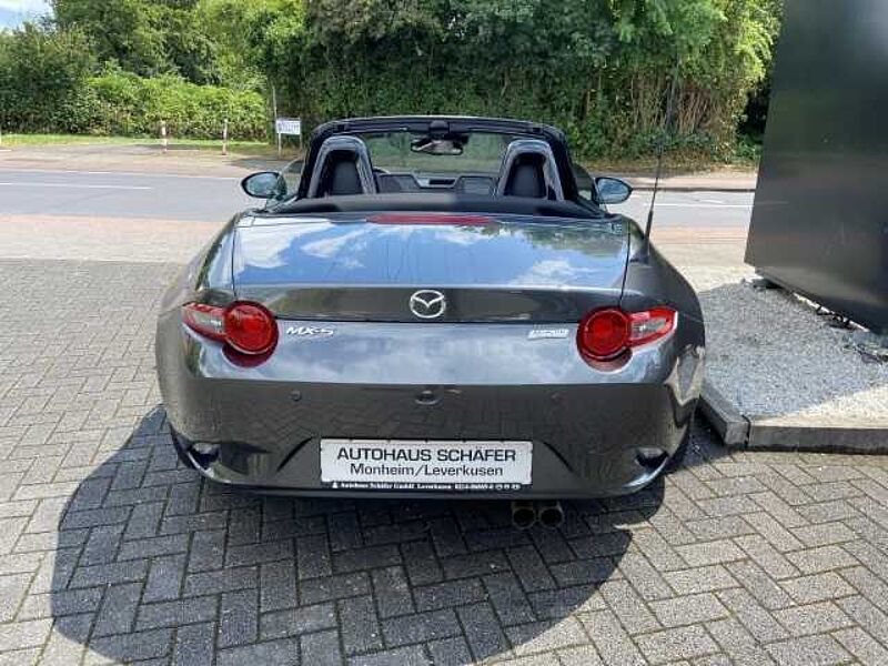 Mazda MX-5 Sport Apple CarPlay SHZ Bose Klimaautom Rückfahrkam. Temp Notbremsass. Verkehrsz