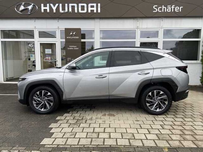 Hyundai TUCSON Trend Allrad Schaltwippen SHZ LenkradHZG Klimaautom ACC digitales Cockpit Apple