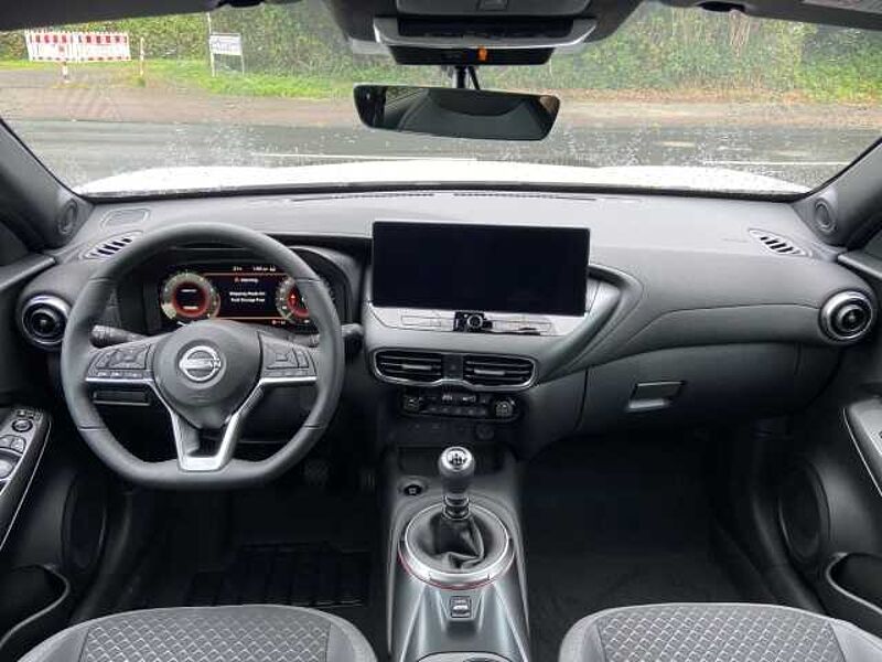 Nissan Juke (2024) N-CONNECTA 1.0 DIG-T 114PS 6MT Winter-P Navi Leder digitales Cockpit LED