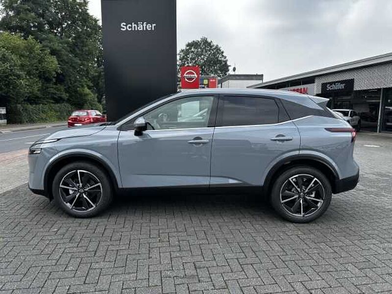 Nissan Qashqai TEKNA 1.3 DIG-T MHEV Xtronic Design-P Bose-P Leder LED Navi Keyless e-Sitze HUD