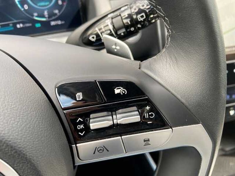 Hyundai TUCSON Trend Allrad Allwetterreifen digitales Cockpit SHZ ACC LenkradHZG Klimaautom