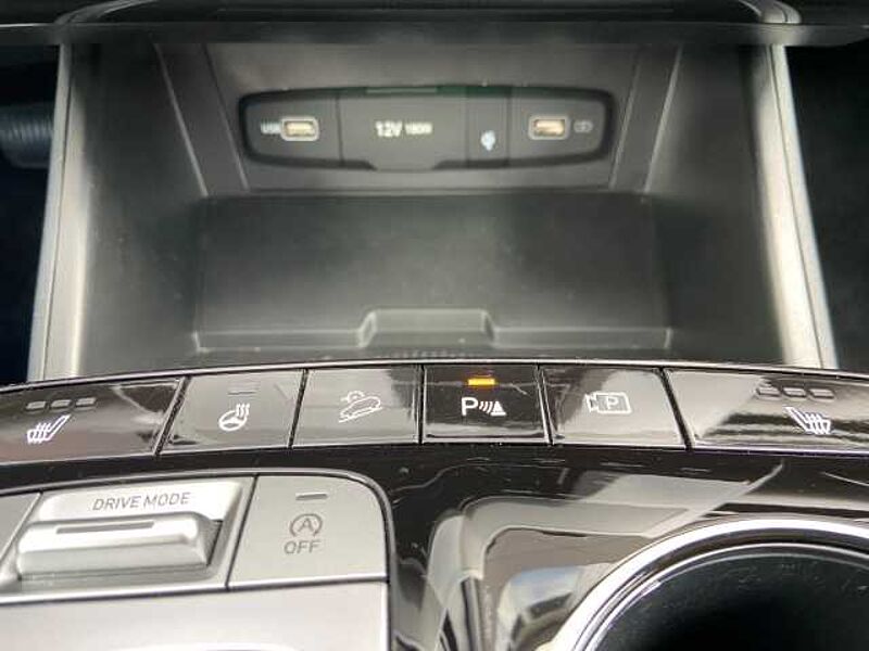 Hyundai TUCSON Trend Allrad Allwetterreifen digitales Cockpit SHZ ACC LenkradHZG Klimaautom