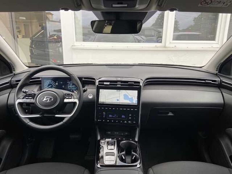 Hyundai TUCSON Trend Allrad Allwetterreifen digitales Cockpit SHZ ACC LenkradHZG Klimaautom