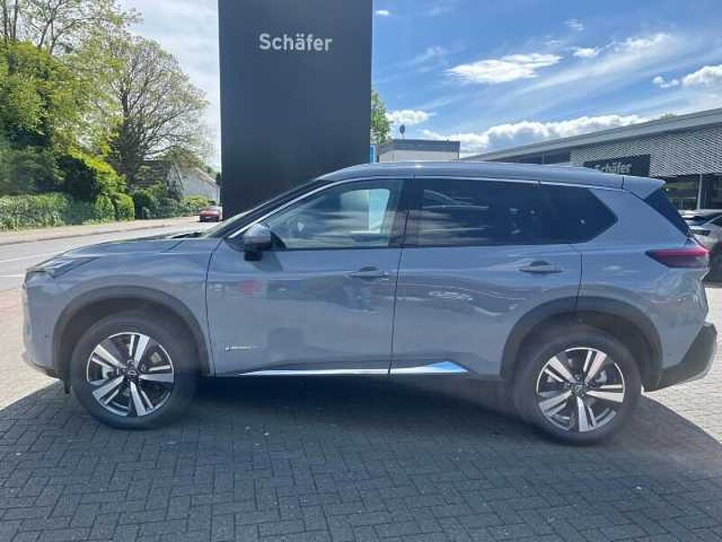 Nissan X-Trail TEKNA+ 1.5 VC-T e-4ORCE 4x4 El. Panodach Navi Leder digitales Cockpit Allrad