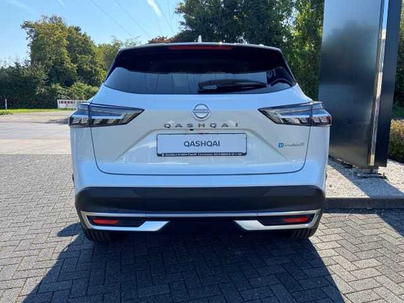 Nissan Qashqai (2024) N-CONNECTA 1.5 VC-T e-POWER 190PS Winter-P Kom-P PGD AFA HUD Panorama Nav