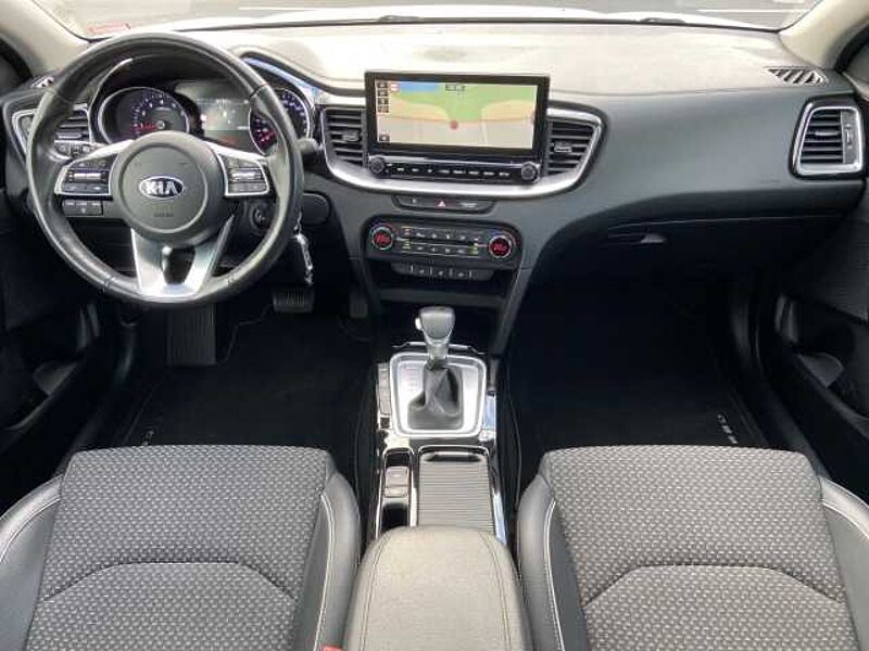 Kia XCeed Vision Gar. SHZ Temp Klimaautom Apple CarPlay LenkradHZG Rückfahrkam. Notbremsas