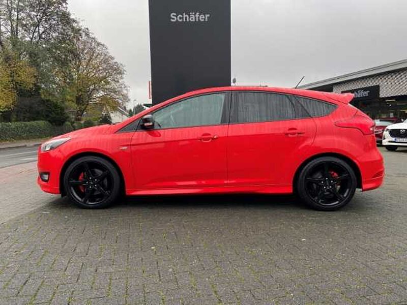 Ford Focus ST-Line Winterpaket Tempomat Kom-paket Notbremsass. Tel. -Vorb.