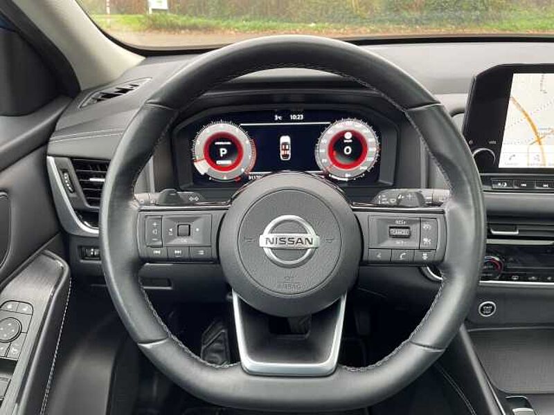 Nissan Qashqai N-Connecta Panorama 360 Kamera Navi LED Apple CarPlay Android Auto Mehrzonenklim