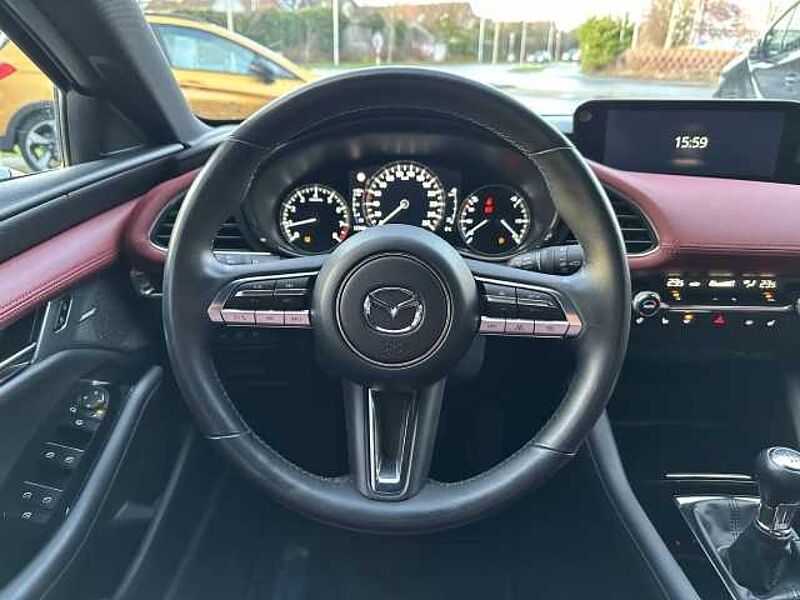 Mazda 3 SELECTION HUD Navi Leder Memory Sitze Soundsystem Bose 360 Kamera LED Blendfreie