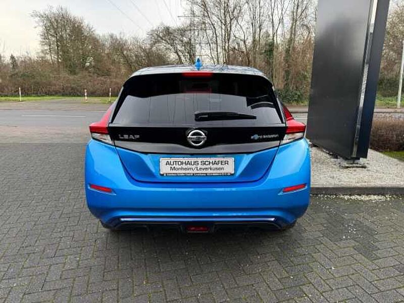 Nissan Leaf N-Connecta 62 kWh Navi 360 Kamera LED ACC Apple CarPlay Android Auto Klimaautom