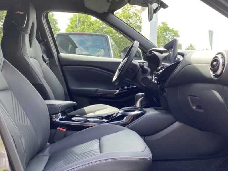 Nissan Juke (2024) TEKNA 1.6 Hybrid 143PS 4AMT Bose BFS Navi Leder digitales Cockpit Soundsy