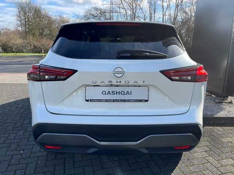 Nissan Qashqai (2022) N-CONNECTA 1.3 DIG-T MHEV 140PS MT Winter-P Business-P Design-P Tech-P-MT